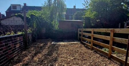 2 bedroom Property to let in Raby Street, Tinsley, Sheffield S9 1SR