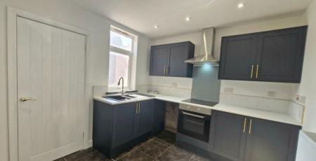 2 bedroom Property to let in Raby Street, Sheffield