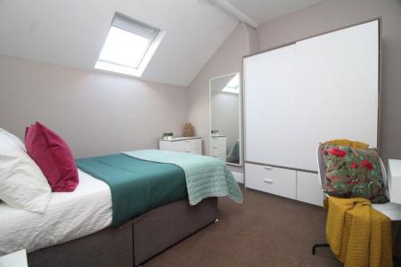 1 bedroom Property to let in Newbould Lane, S10