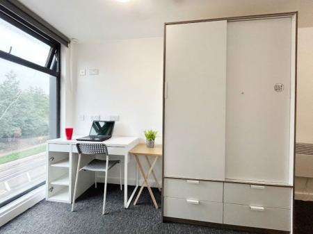 1 bedroom Property to let in Infirmary Road, S6