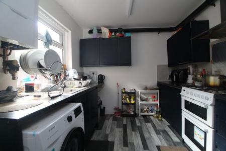 4 bedroom Property to let in Filey Street. S10