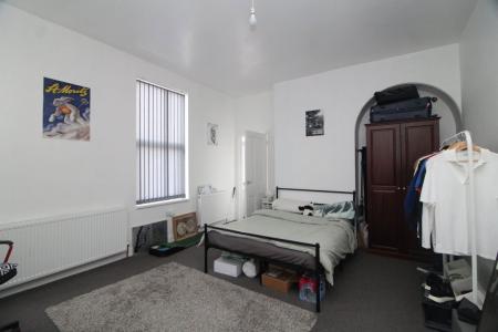 4 bedroom Property to let in Filey Street. S10