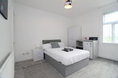 Fox Street, S3 9HE