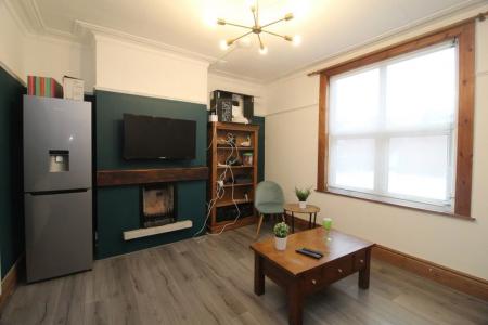 1 bedroom Property to let in Whitehouse Lane, S6 2UX
