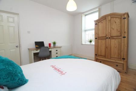 1 bedroom Property to let in Whitehouse Lane, S6 2UX