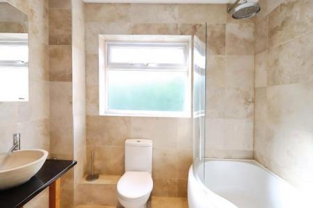 2 bedroom Property to let in Hallam Court, S17 4QD