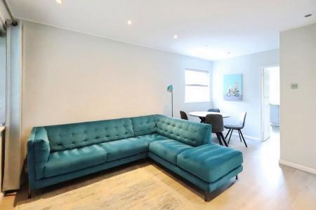2 bedroom Property to let in Hallam Court, S17 4QD