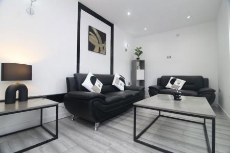 1 bedroom Property to let in Firth Park Road, S5 6WP