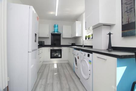 1 bedroom Property to let in Firth Park Road, S5 6WP