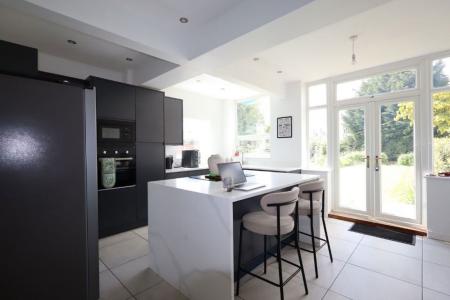 3 bedroom Property to let in Goodison Crescent, S6