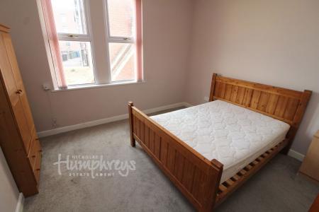 2 bedroom Property to let in Infirmary Road, S6 3DH