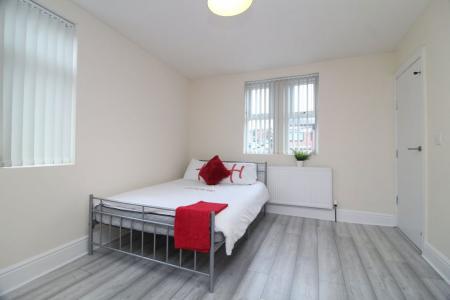 1 bedroom Property to let in Page Hall Rd, S4 8GW