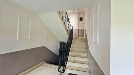 2 bedroom Flat for sale in Carter Knowle Road, Sheffield, S7