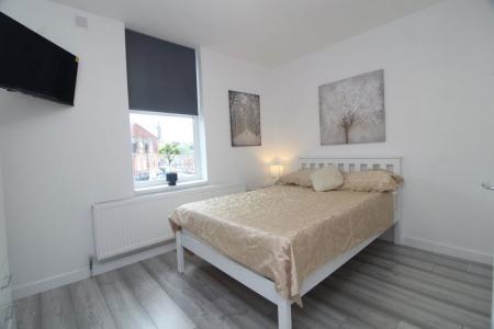1 bedroom Property to let in Firth Park Road, S5