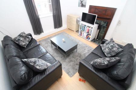 1 bedroom Property to let in Convent Walk, S3 7RW