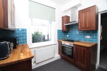 1 bedroom Property to let in Burnaby Street, S6 2RA