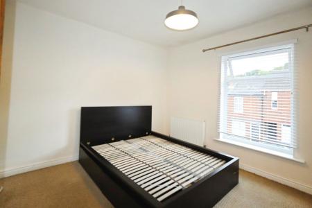 2 bedroom Property to let in Woodseats Road