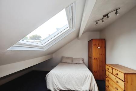 4 bedroom Terraced House for sale in Springvale Road, Sheffield, S10