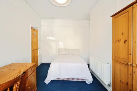 4 bedroom Terraced House for sale in Springvale Road, Sheffield, S10