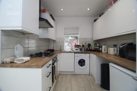 5 bedroom Detached house for sale in Violet Bank Road