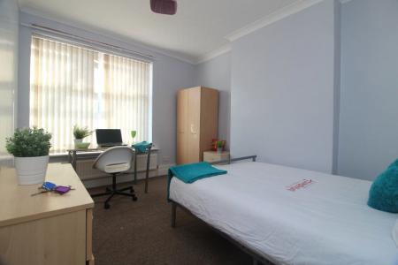 Southgrove Road, S10