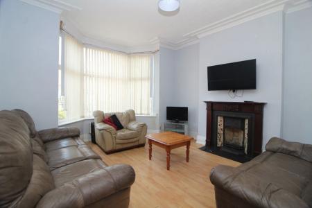 1 bedroom Property to let in Southgrove Road, S10