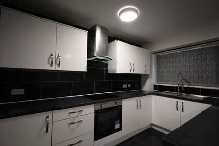 1 bedroom Property to let in Langsett Grove, S6