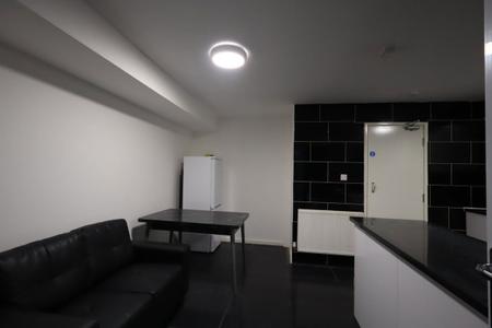 1 bedroom Property to let in Langsett Grove, S6