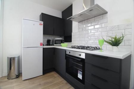 1 bedroom Property to let in Staniforth Road, S9