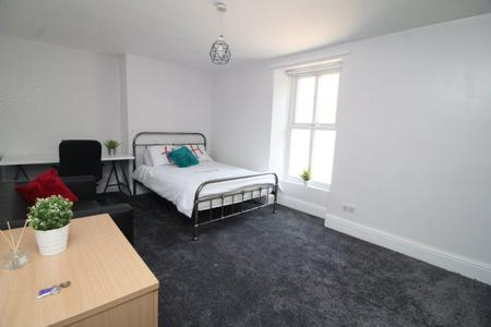 5 bedroom Property to let in Northumberland Road, S10