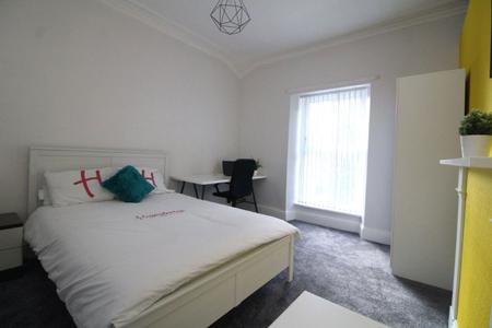 5 bedroom Property to let in Northumberland Road, S10