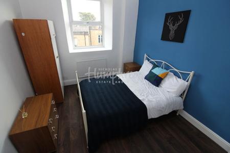 6 bedroom Property to let in Watson Road, S10
