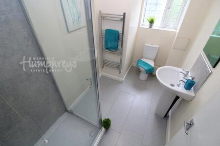 5 bedroom Property to let in Blakeney Road, S10