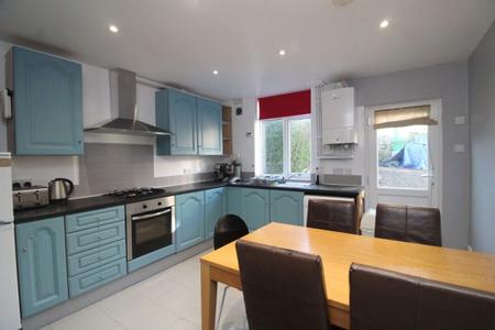 5 bedroom Property to let in Blakeney Road, S10