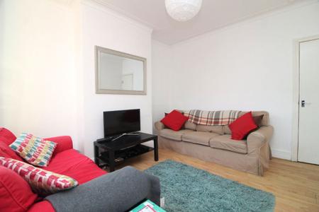 5 bedroom Property to let in Blakeney Road, S10