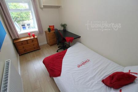5 bedroom Property to let in Blakeney Road, S10