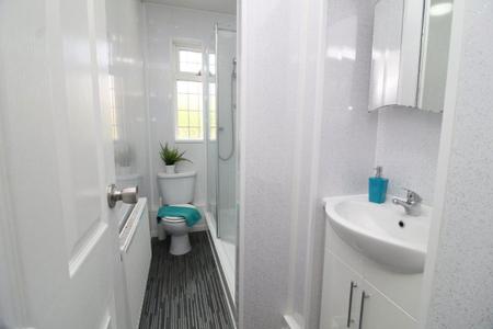 4 bedroom Property to let in Pickmere Road, S10