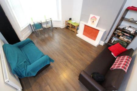 3 bedroom Property to let in S7 - Woodstock Road - 8am to 8pm Viewings