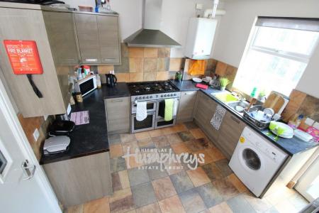 6 bedroom Property to let in Kearlsey Road - S2 - 8am to 8pm Viewings