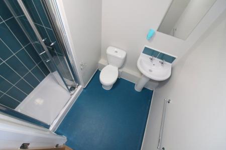 1 bedroom Studio flat to let in S1 - Queen Street - Available NOW