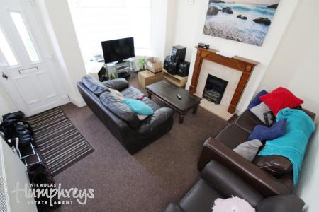 3 bedroom Property to let in S2 - City Road - 8am to 8pm Viewinsg