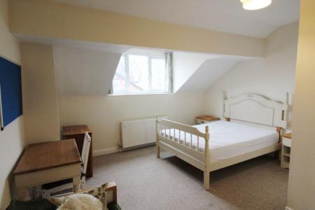 Holland Road - S2 - 4 Beds