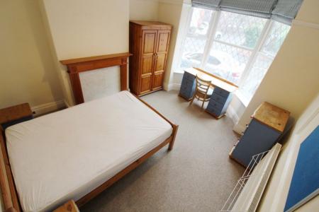 4 bedroom Property to let in Holland Road - S2 - 4 Beds