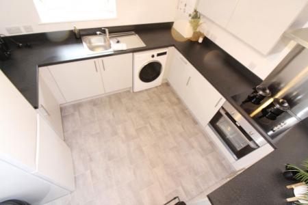 4 bedroom Property to let in 4 Bedroom House, Norfolk Park Road, Bill inc