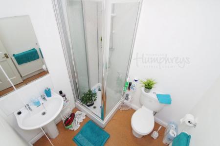 1 bedroom Property to let in Pomona Street, S11 - 8am - 8pm Viewings