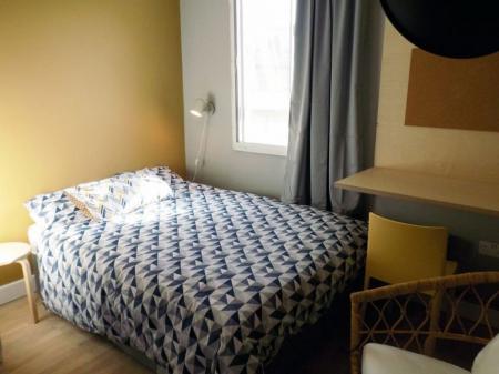 1 bedroom Property to let in Brand new amazing 3 bedroom en suite flat