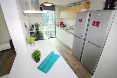 1 bedroom Property to let in London Court- S2 - 8am to 8pm Viewings