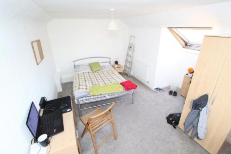 4 bedroom Property to let in S2 - Edmund Road