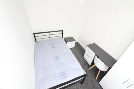 5 bedroom Property to let in S2 - Norfolk Park - Newly Renovated