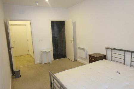 2 bedroom Property to let in S1 - Solly Place - 2 Bed , 2 Bath .
